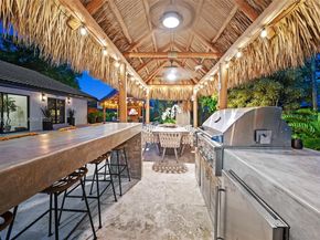 10304 SW 87th Ct, Miami FL 33176