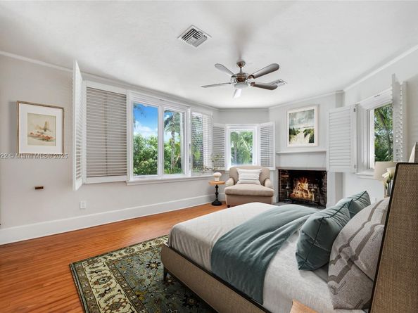 2418 Country Club Prado, Coral Gables FL 33134