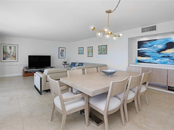 322 Buchanan St 1000, Hollywood FL 33019