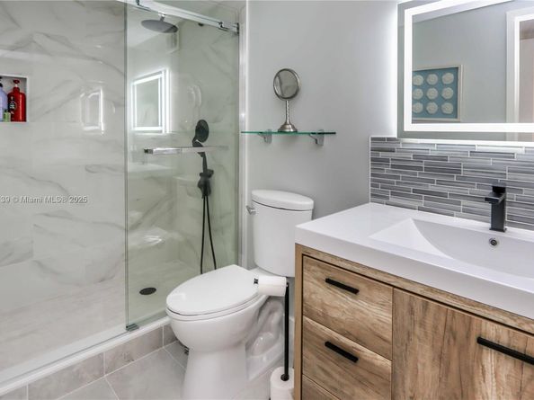 322 Buchanan St 1000, Hollywood FL 33019