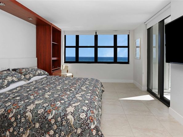 322 Buchanan St 1000, Hollywood FL 33019