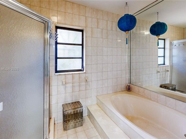 14543 SW 97th St, Miami FL 33186