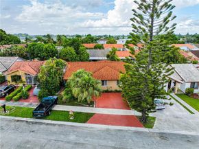 14543 SW 97th St, Miami FL 33186