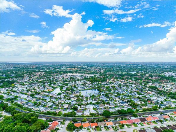 14543 SW 97th St, Miami FL 33186