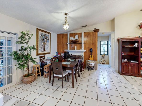 14543 SW 97th St, Miami FL 33186