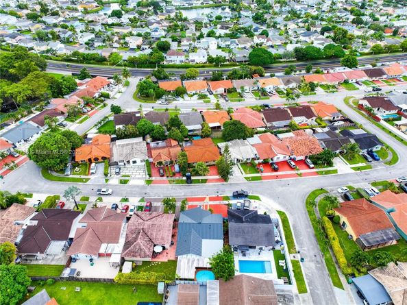 14543 SW 97th St, Miami FL 33186