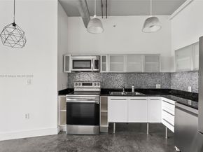 10 SW South River Dr 1006, Miami FL 33130