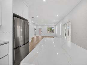 506 NW 7th St, Homestead FL 33030