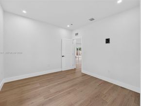 506 NW 7th St, Homestead FL 33030