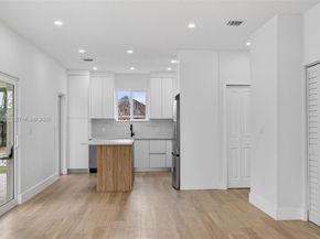 506 NW 7th St, Homestead FL 33030