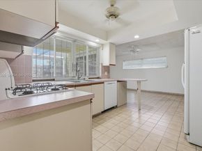 11711 NW 29th St, Sunrise FL 33323