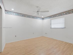 11711 NW 29th St, Sunrise FL 33323