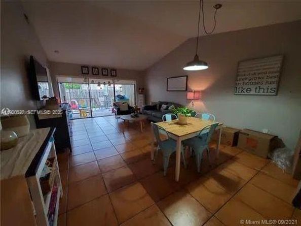 14927 SW 89th St 14927, Miami FL 33196