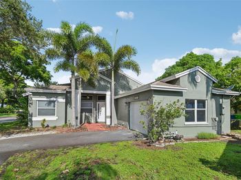 10681 Lago Welleby Dr