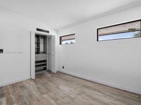 2131 N 53rd Ave, Hollywood FL 33021
