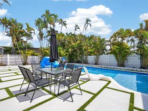 2131 N 53rd Ave, Hollywood FL 33021