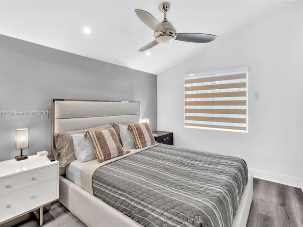 1044 NW N River, Miami FL 33136