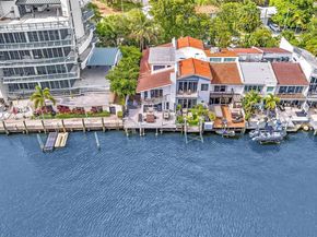 1044 NW N River, Miami FL 33136