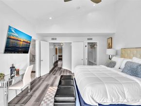 1044 NW N River, Miami FL 33136