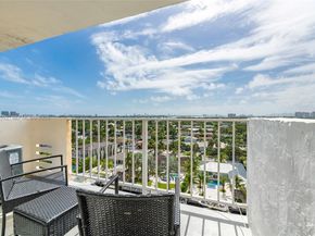 2350 NE 135th St 1006, North Miami FL 33181