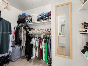 2350 NE 135th St 1006, North Miami FL 33181