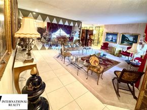 10450 SW 19th St, Miami FL 33165