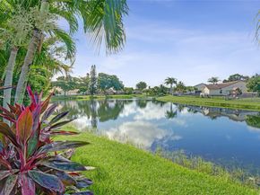 10682 NW 6th St, Coral Springs FL 33071