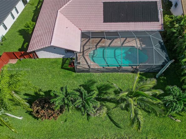 10682 NW 6th St, Coral Springs FL 33071