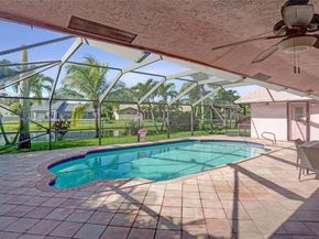 10682 NW 6th St, Coral Springs FL 33071