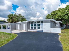 429 W Evanston Cir, Fort Lauderdale FL 33312