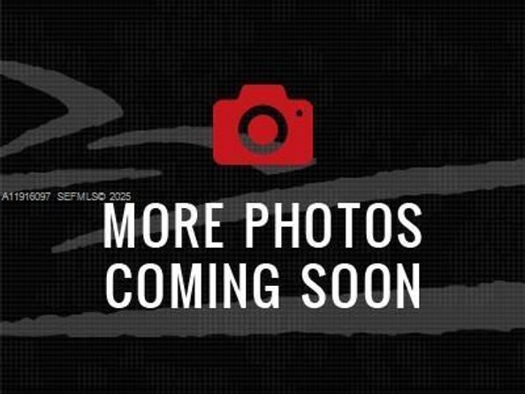 429 W Evanston Cir, Fort Lauderdale FL 33312