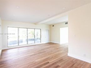 429 W Evanston Cir, Fort Lauderdale FL 33312