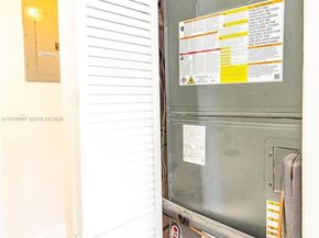 429 W Evanston Cir, Fort Lauderdale FL 33312