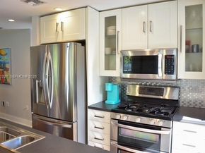 1009 Tequesta, Fort Lauderdale FL 33311-6261