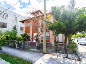 676 SW 1st St, Miami FL 33130