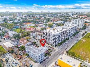 676 SW 1st St, Miami FL 33130