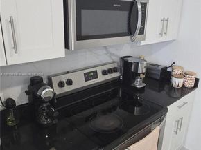 25876 SW 139th Path, Homestead FL 33032