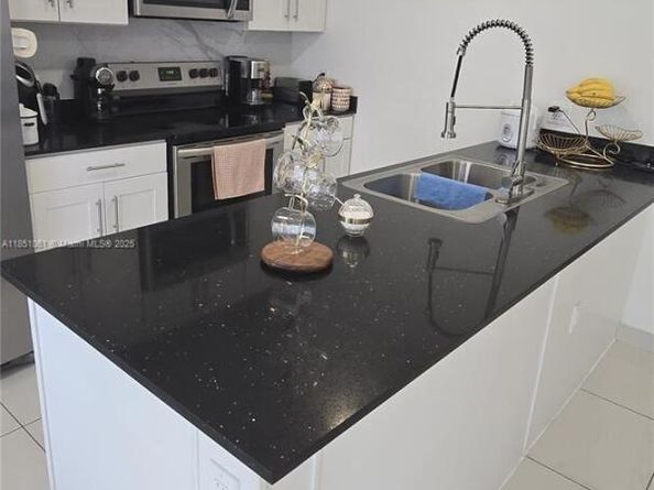 25876 SW 139th Path, Homestead FL 33032