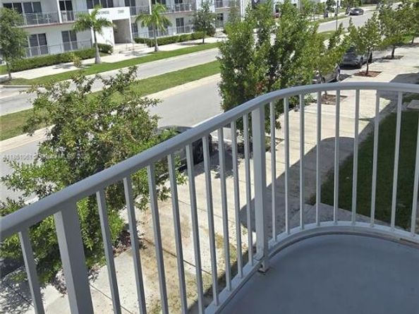 25876 SW 139th Path, Homestead FL 33032
