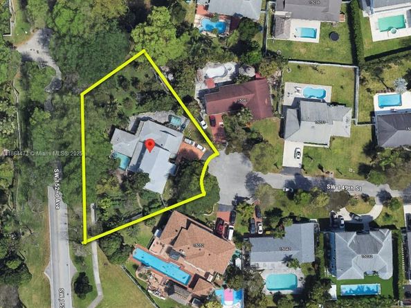 15051 SW 149th St, Miami FL 33196