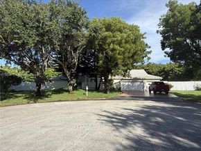 15051 SW 149th St, Miami FL 33196