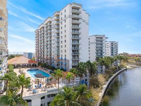 5077 NW 7th St 610, Miami FL 33126