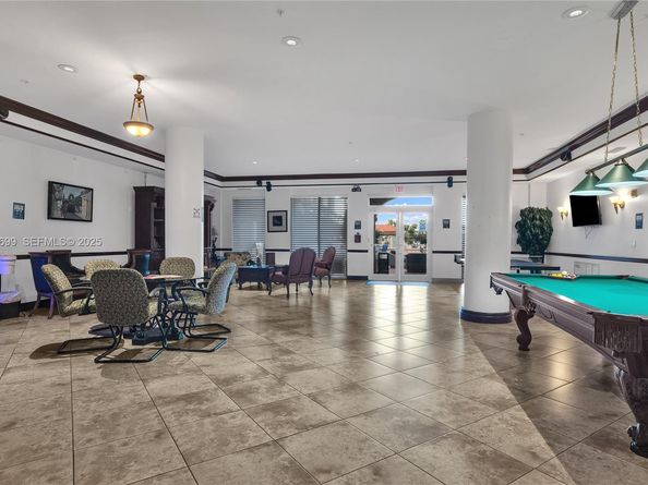 5077 NW 7th St 610, Miami FL 33126