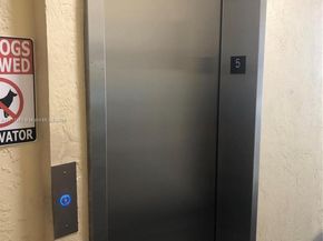 8290 Lake Dr 527, Doral FL 33166