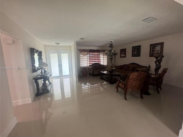 7621 SW 147th Ct, Miami FL 33193