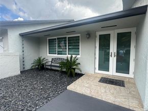 7621 SW 147th Ct, Miami FL 33193