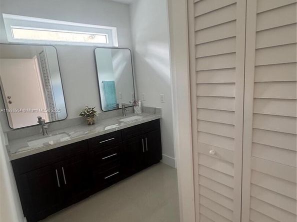 7621 SW 147th Ct, Miami FL 33193