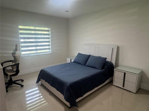 7621 SW 147th Ct, Miami FL 33193