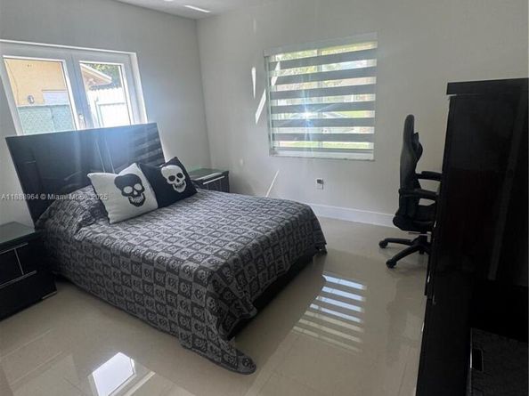 7621 SW 147th Ct, Miami FL 33193