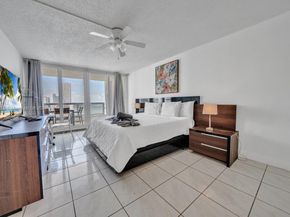 1717 N Bayshore Dr A3237, Miami FL 33132